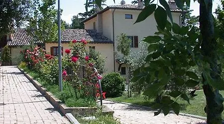 Sasso Rosso Hotell